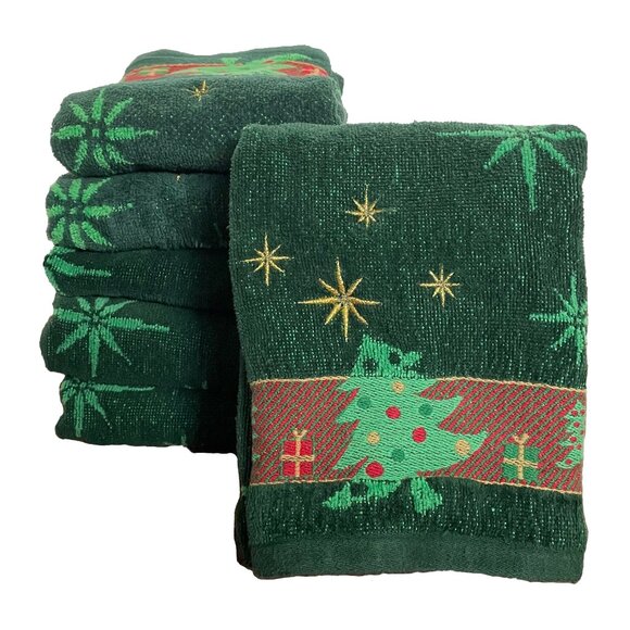 10-Piece Green Christmas Towel Set - Picture 2 of 13
